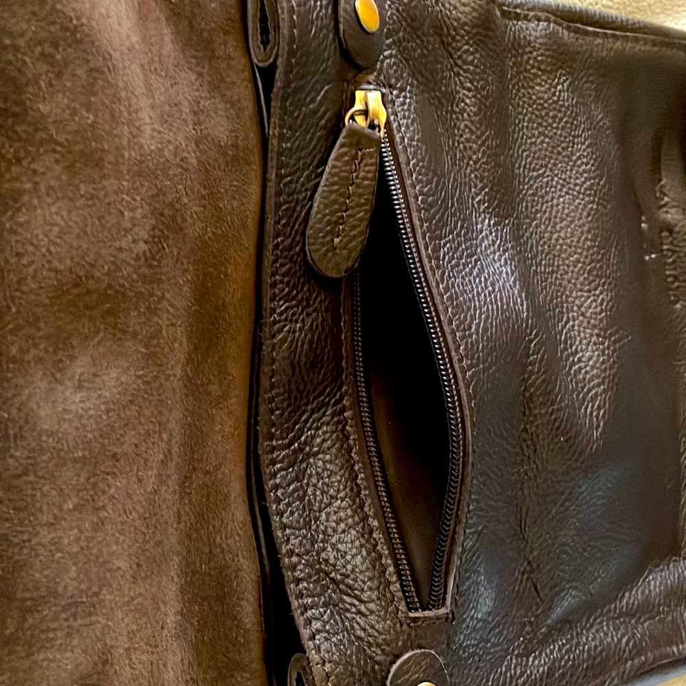 Leather sachel